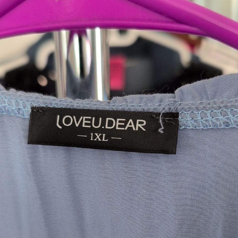 Universal Thread Soft Blue Ruffle Blouse NWOT - Picture 2 of 9